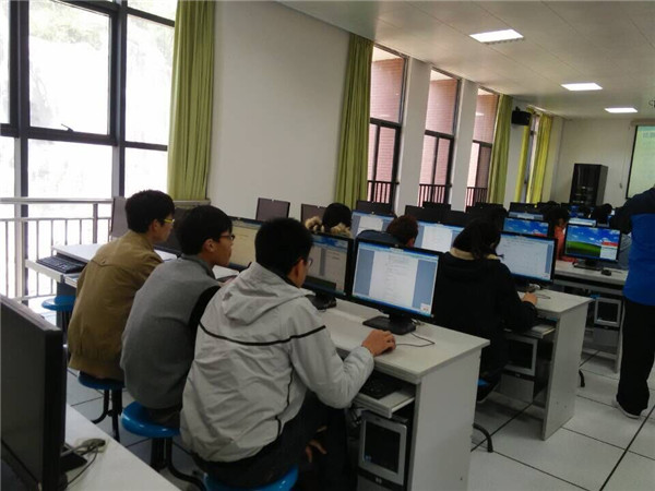 参赛选手.jpg