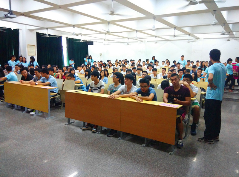 全体学生会成员参加学生会成员见面会_副本.jpg