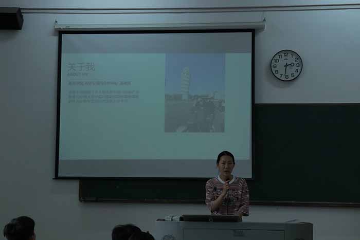 0413投稿照片-“信息工程学院暑期游学项目”宣讲会3.jpg