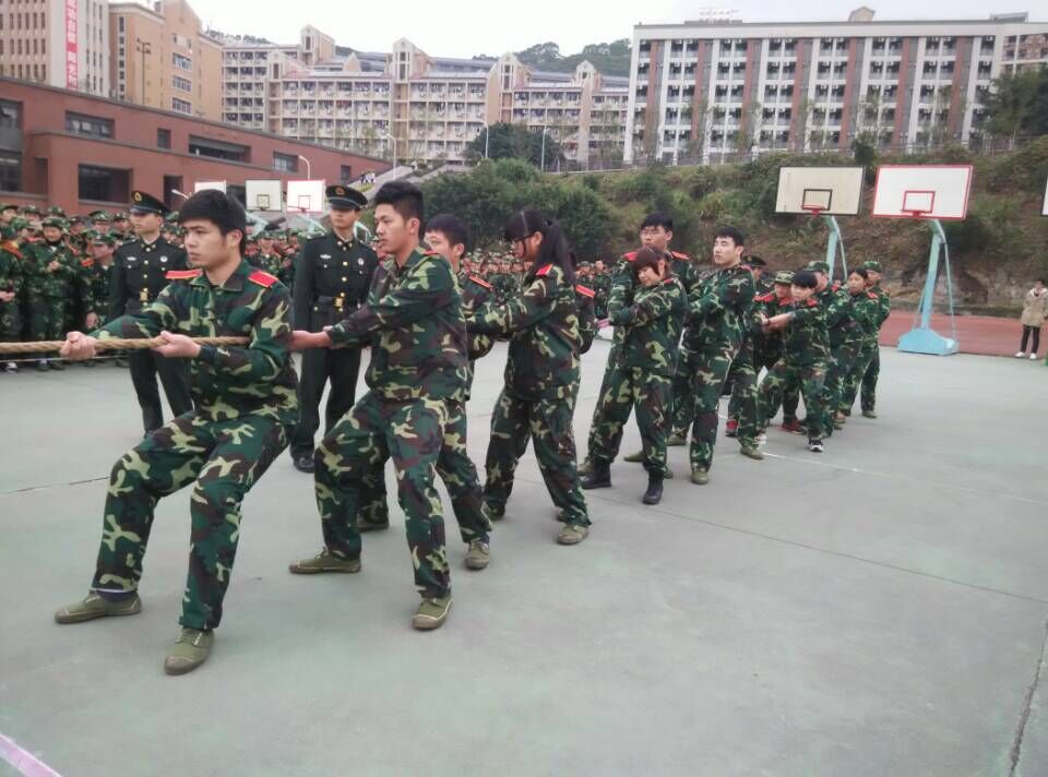 拔河比赛1.jpg