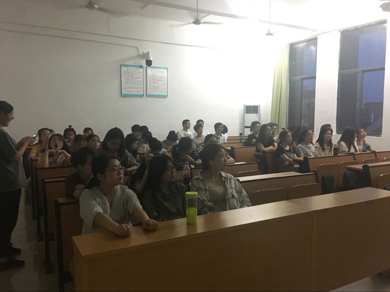 观影一.jpg