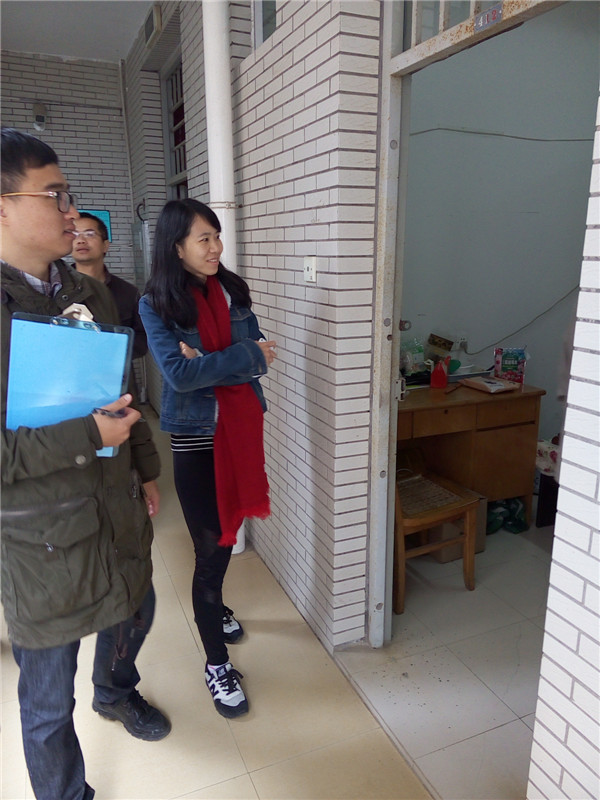 P41201-092129-11.jpg