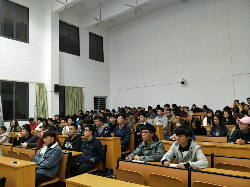 现场观众_副本.jpg