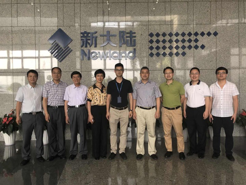 我校乔海曙校长率队前往新大陆科技集团洽谈合作