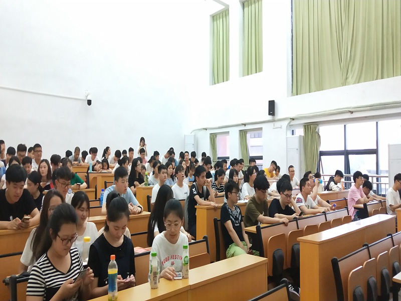 观影六.jpg