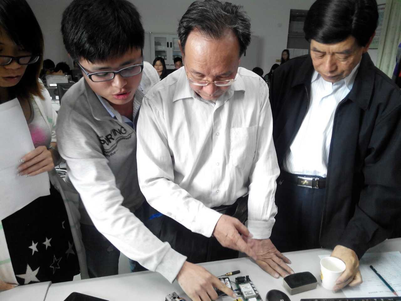 QQ图片20140512173030.jpg