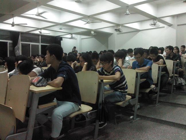 时事会议中5.JPG