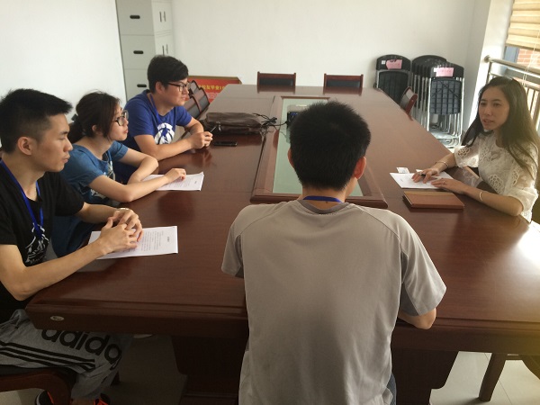 双方座谈2013级学生实习事宜.jpg