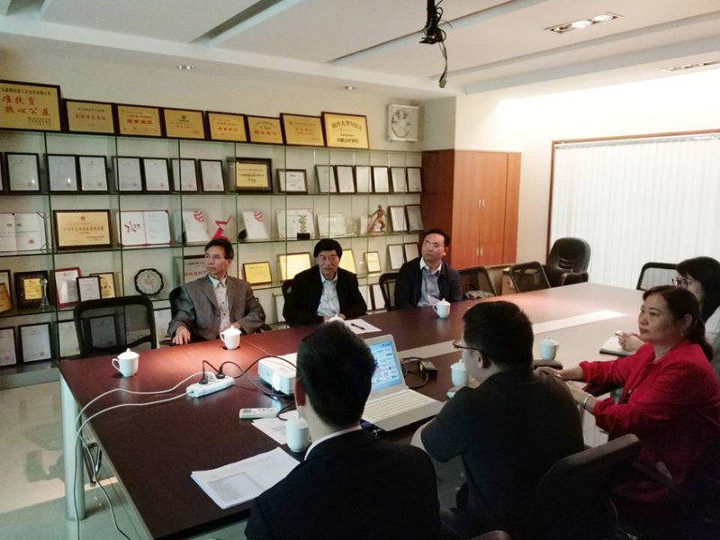 图片4我校罗仲尤执行校长带队赴广东嘉腾机器人自动化有限公司调研.jpg